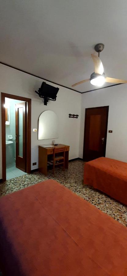 Hotel Isolabella Bussoleno Eksteriør bilde